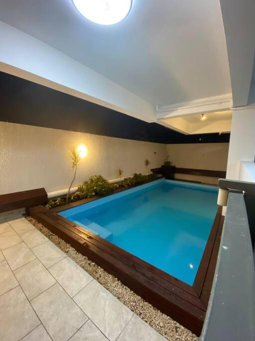 Sandstone Apartment A Walk To The Beach Flic en Flac Bagian luar foto