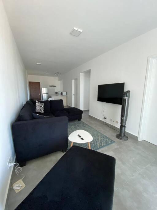 Sandstone Apartment A Walk To The Beach Flic en Flac Bagian luar foto
