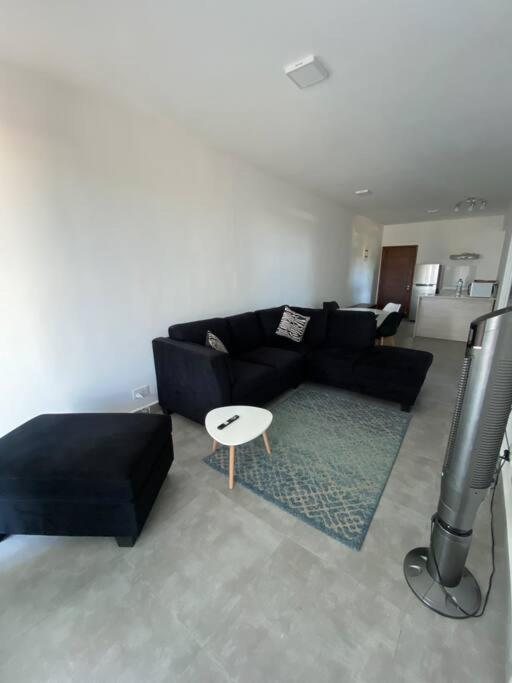 Sandstone Apartment A Walk To The Beach Flic en Flac Bagian luar foto