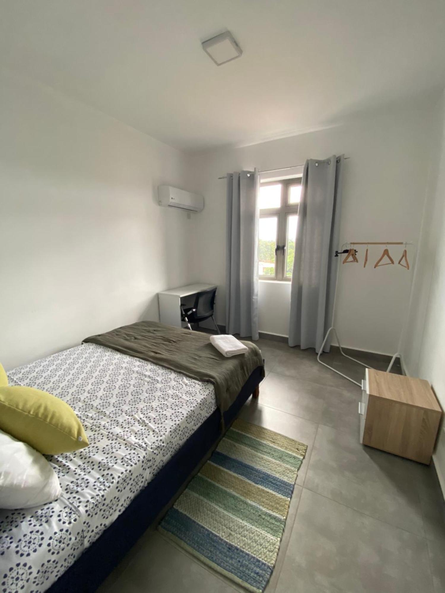 Sandstone Apartment A Walk To The Beach Flic en Flac Bagian luar foto